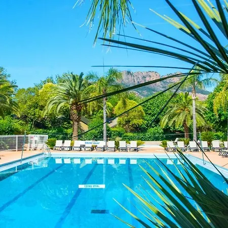 Les Pecheurs - Maeva 4*