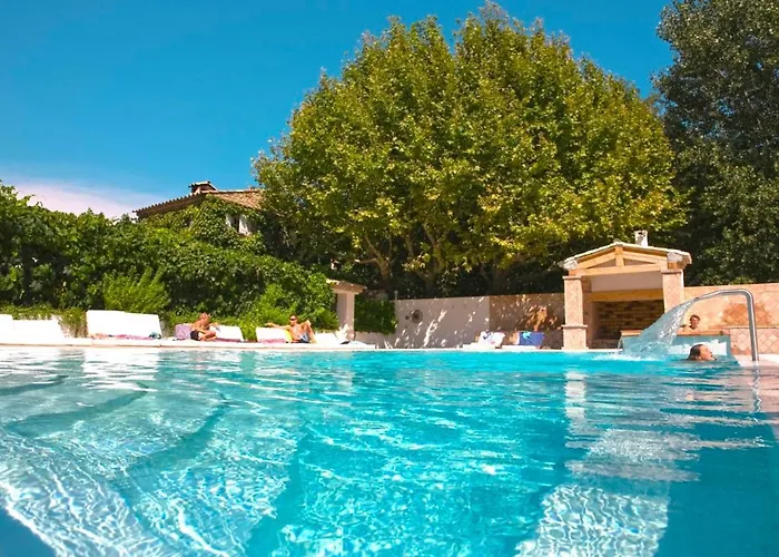 Campingplatz Les Pecheurs - Maeva Roquebrune-sur Argens