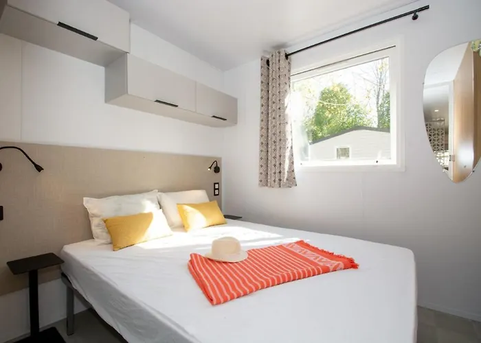 Campingplatz Les Pecheurs - Maeva 4*