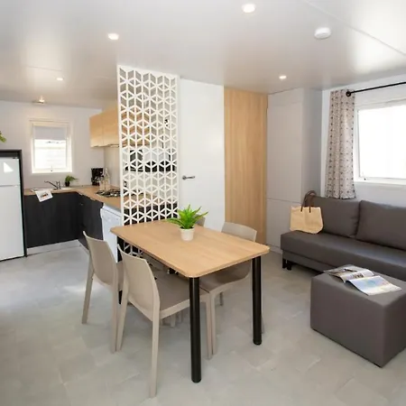 Les Pecheurs - Maeva キャンプ場