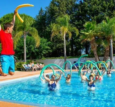 Les Pecheurs - Maeva 4*