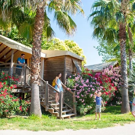 Les Pecheurs - Maeva