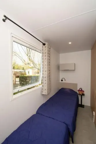 Les Pecheurs - Maeva